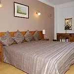 Hotel apartamentowy Turisticos Lindomar Armação de Pêra