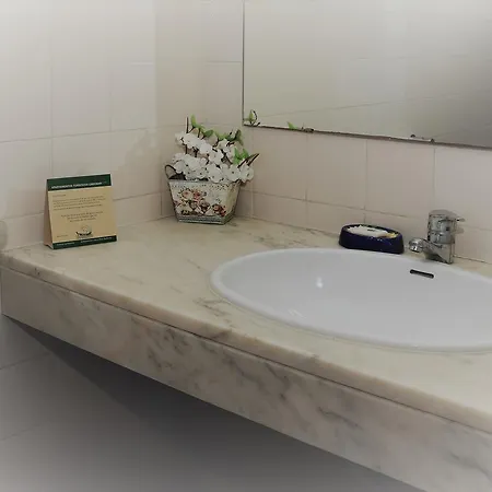 Turisticos Lindomar Aparthotel 3*