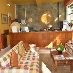 Turisticos Lindomar Aparthotel