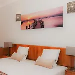 アパートホテル Turisticos Lindomar