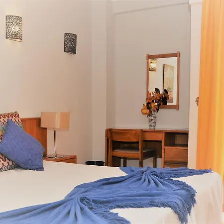 Lejlighedshotel Turisticos Lindomar Armação de Pêra