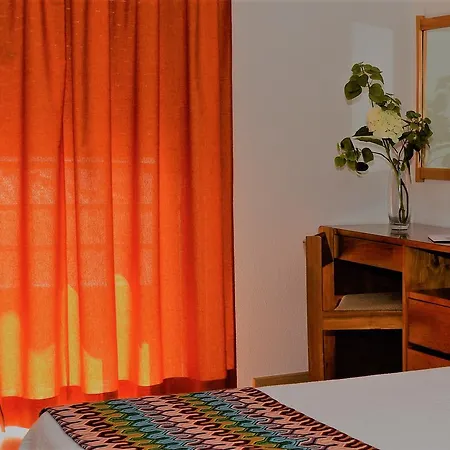 Turisticos Lindomar 4*