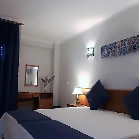 Turisticos Lindomar 4*