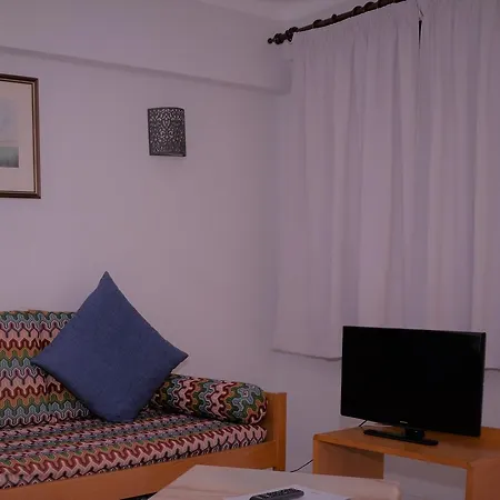 Turisticos Lindomar Aparthotel