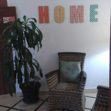 Turisticos Lindomar Aparthotel Armação de Pêra