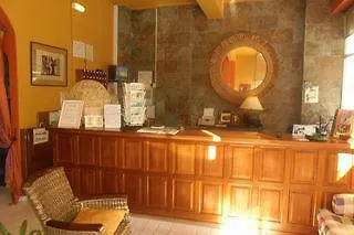 Turisticos Lindomar Apartahotel