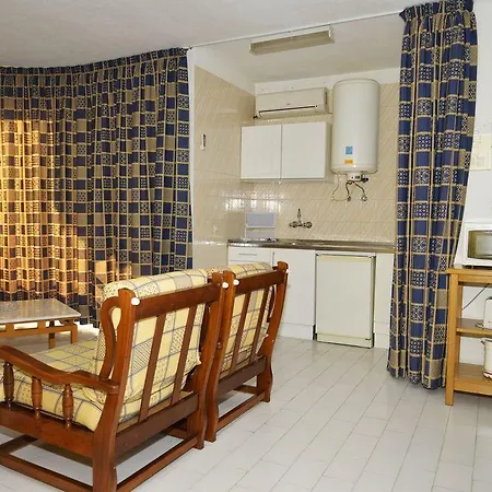 Turisticos Lindomar Apartmanhotel